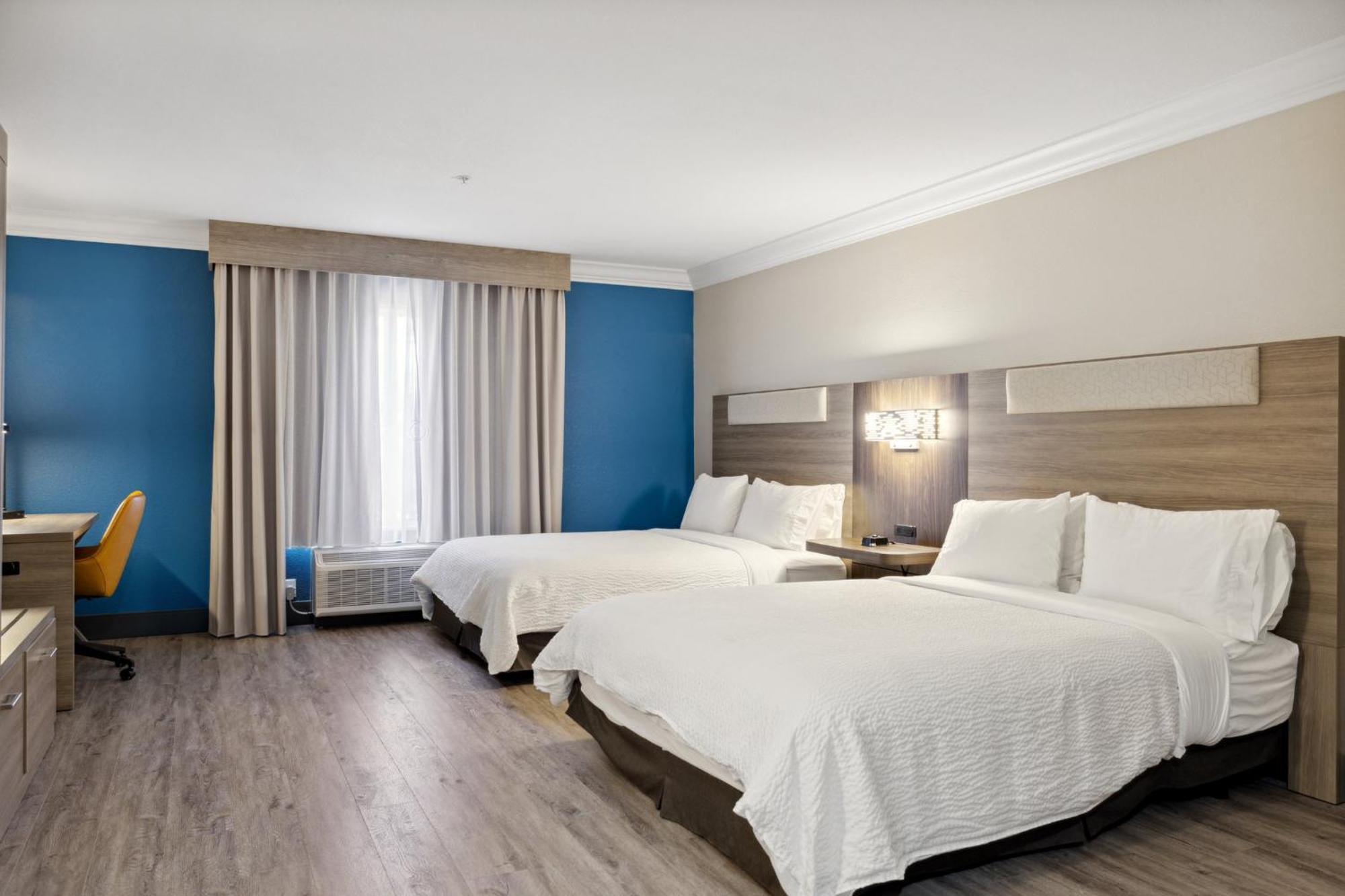 Holiday Inn Express Hotel & Suites Vacaville By Ihg Exterior foto