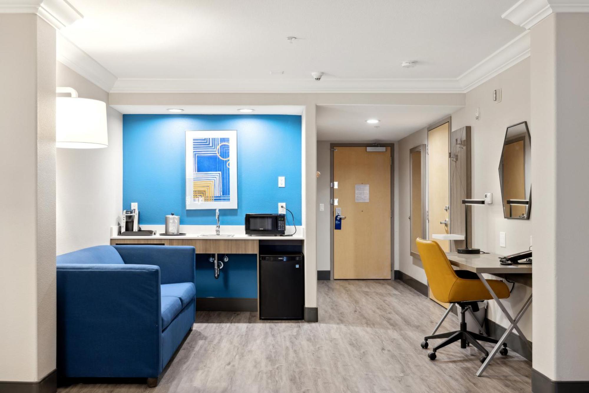 Holiday Inn Express Hotel & Suites Vacaville By Ihg Exterior foto